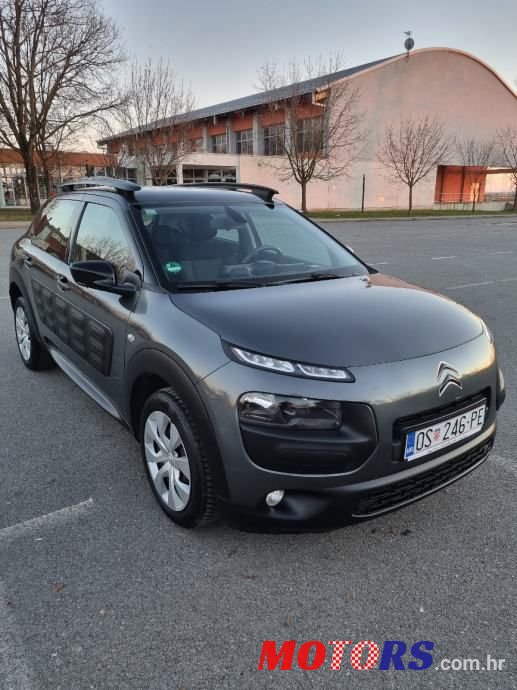 2014' Citroen C4 Cactus photo #3
