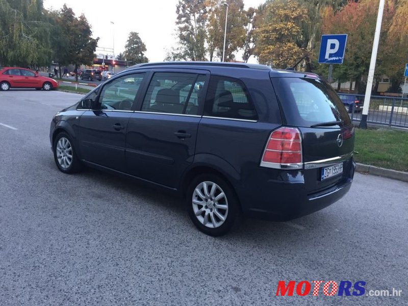 2007' Opel Zafira photo #5