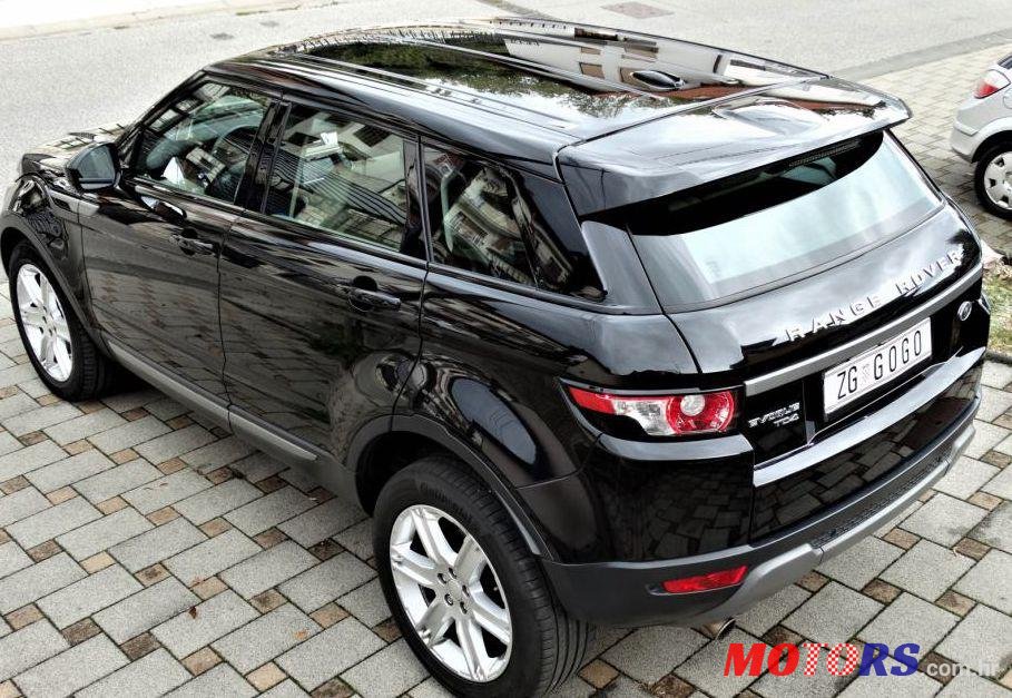 2015' Land Rover Range Rover Evoque 2.0 Td4 photo #1