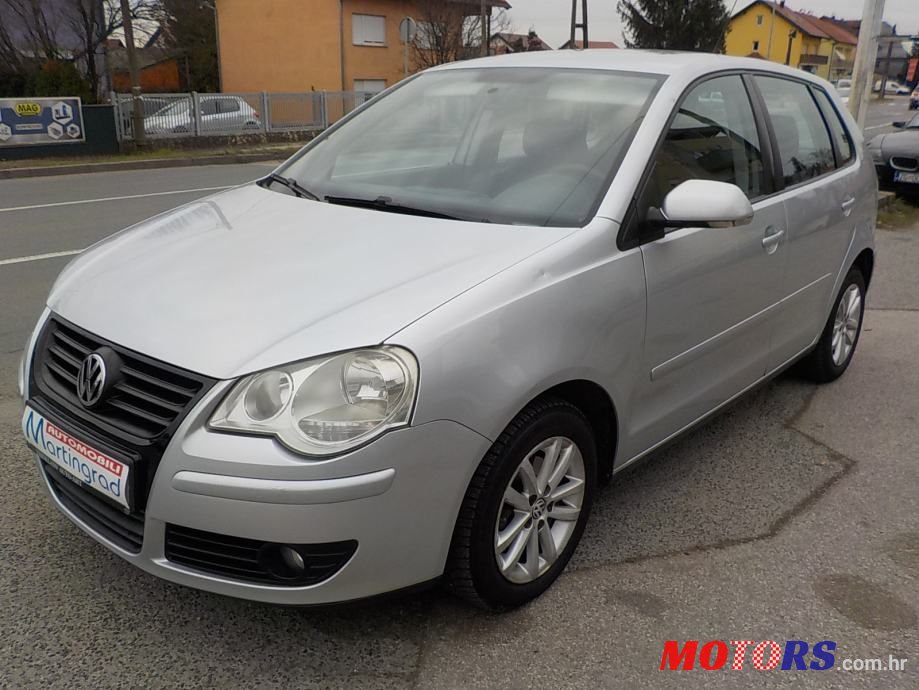 2008' Volkswagen Polo photo #1