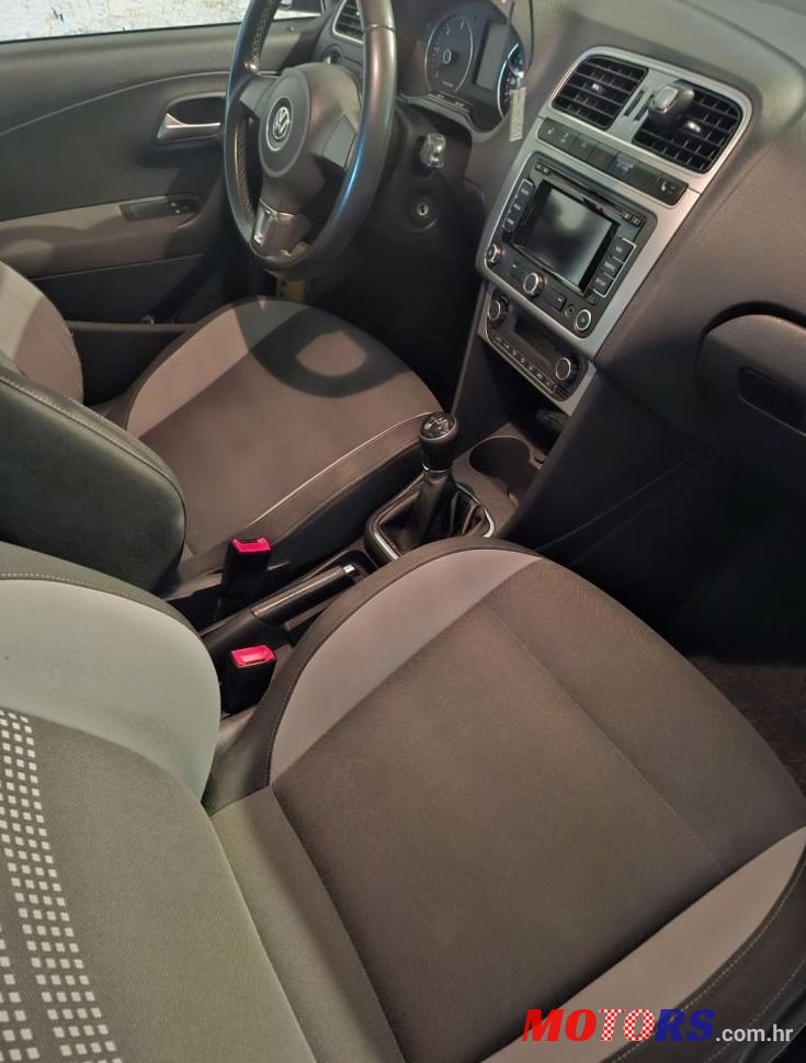 2013' Volkswagen Polo 1,6 Tdi photo #5