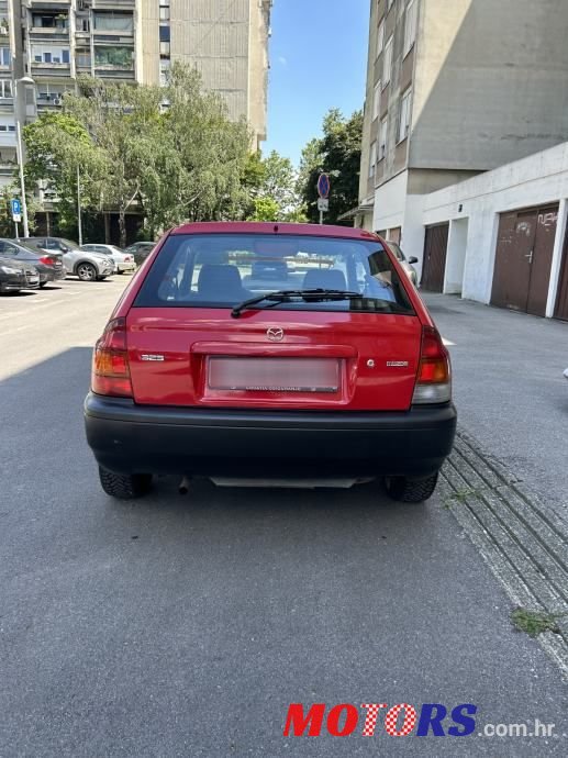 2000' Mazda 323 P 1,3 I photo #2