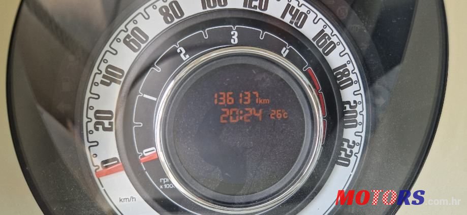 2013' Fiat 500 photo #5