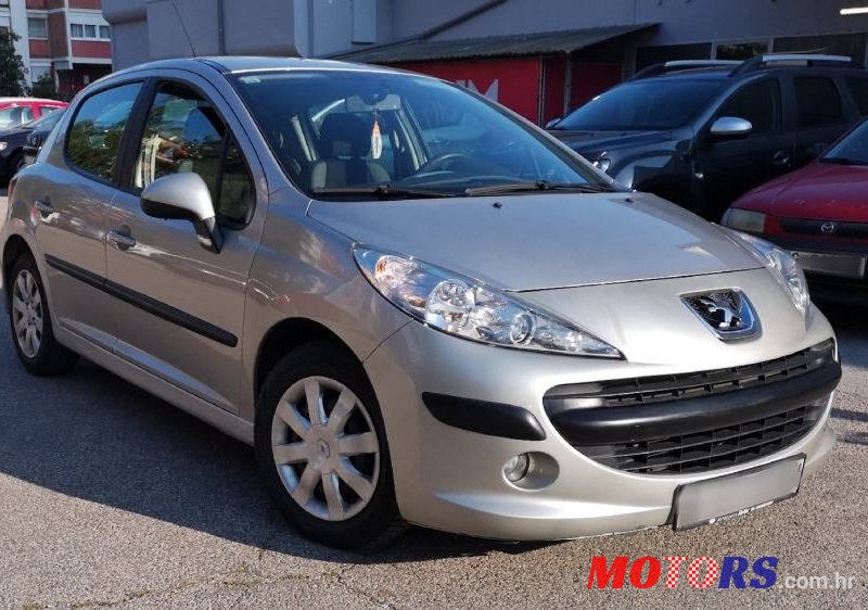 2006' Peugeot 207 1,4 Hdi photo #4