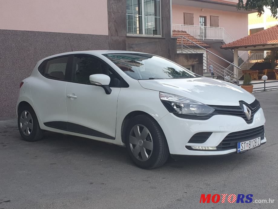 2019' Renault Clio photo #3