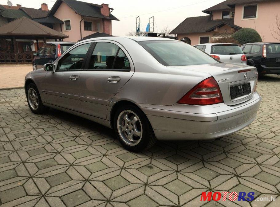 2003' Mercedes-Benz C-Class 200 photo #2