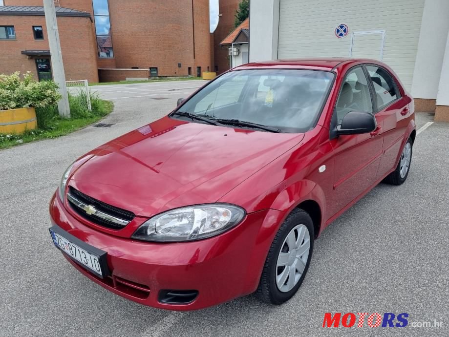 2011' Chevrolet Lacetti photo #1