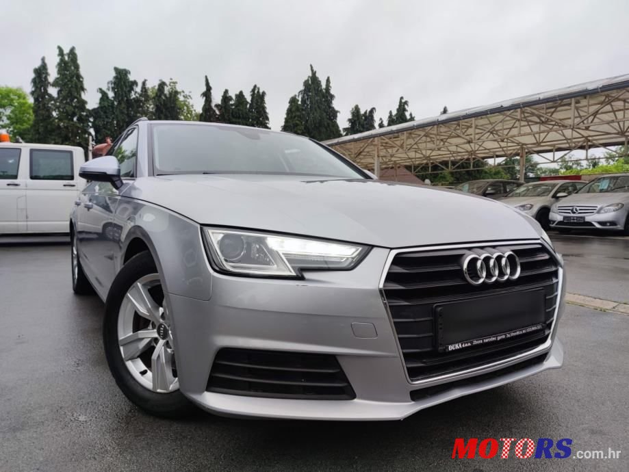 2016' Audi A4 Avant photo #3
