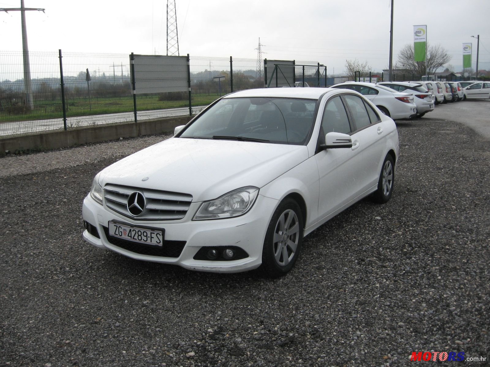 2013' Mercedes-Benz C-Class photo #2