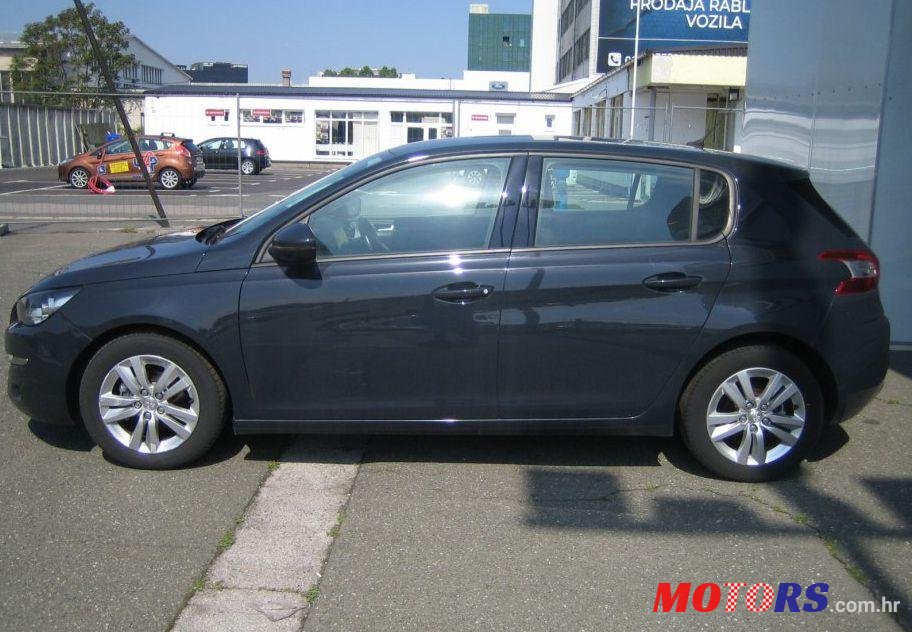 2016' Peugeot 308 1,6 Bluehdi photo #1