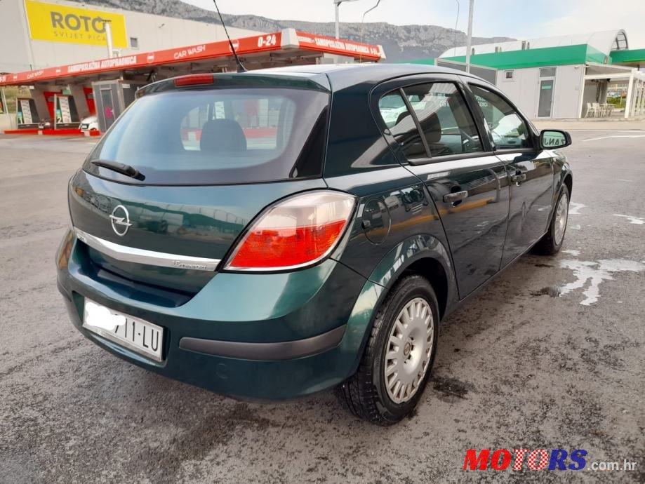 2006' Opel Astra 1,6 photo #5