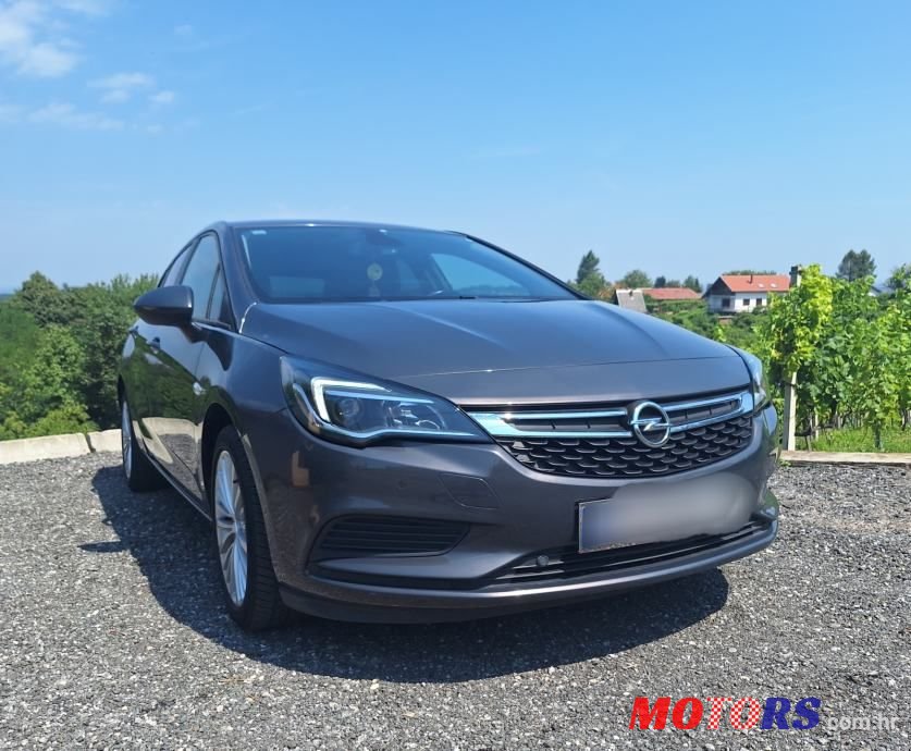 2016' Opel Astra 1,6 Cdti photo #1