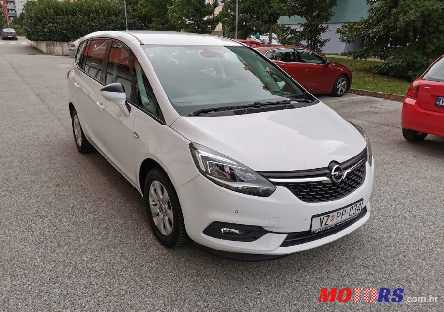 2017' Opel Zafira 1.6 Cdti photo #1