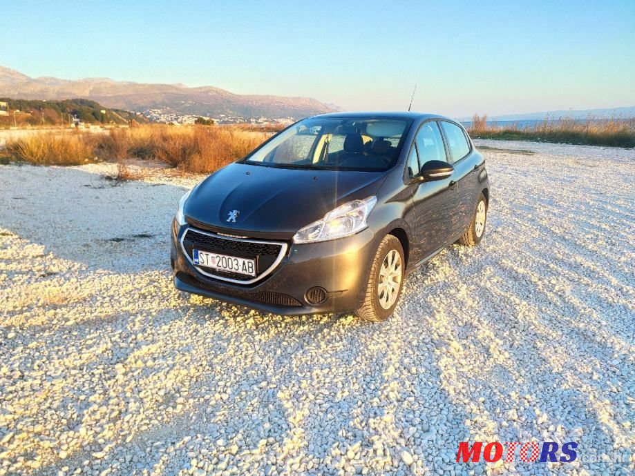 2015' Peugeot 208 1,4 Hdi photo #3