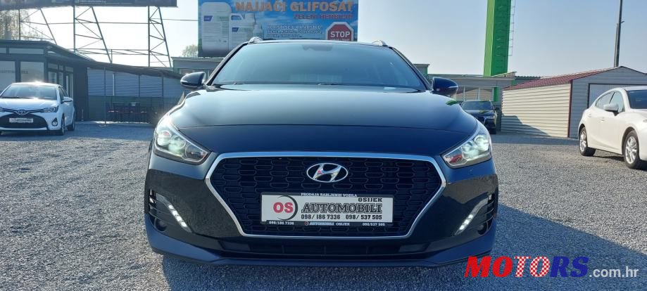 2018' Hyundai i30 photo #5
