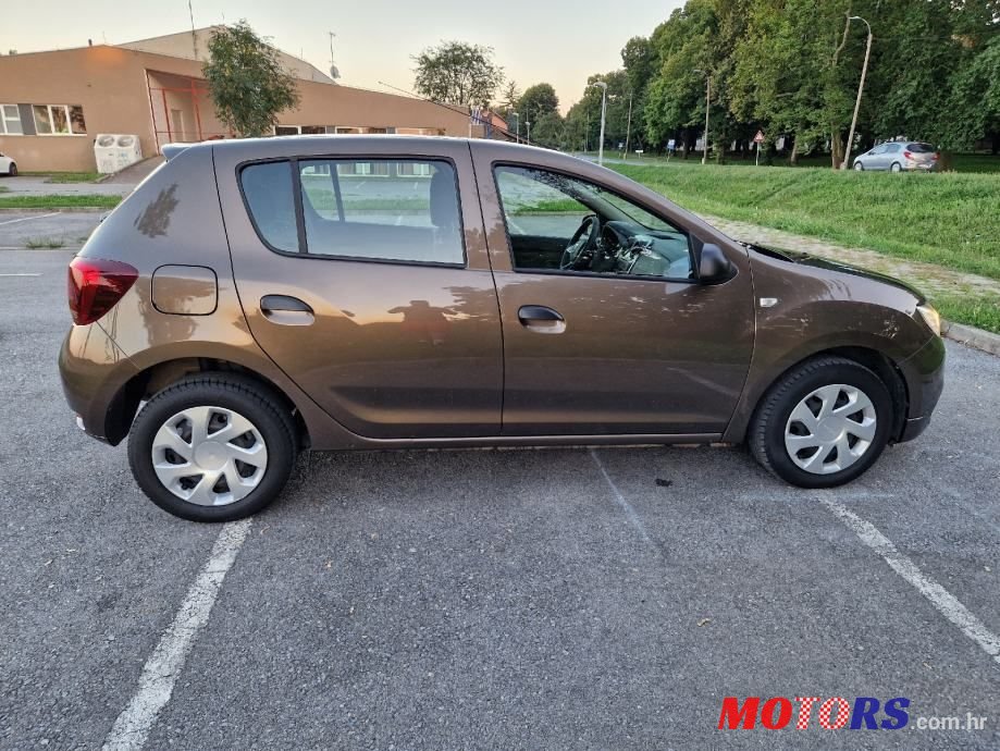 2017' Dacia Sandero 1,0 Sce photo #6