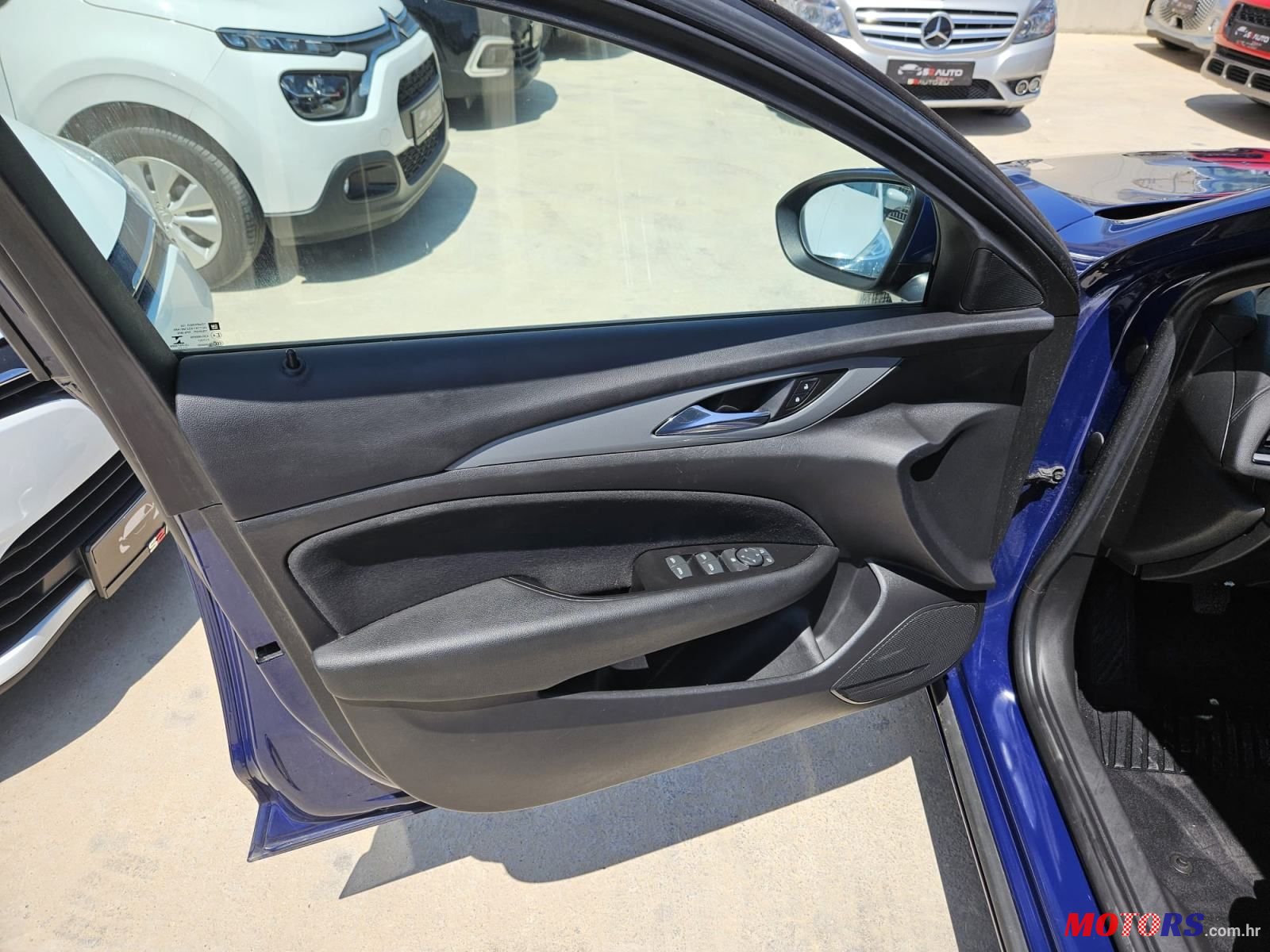 2017' Opel Insignia Karavan photo #5