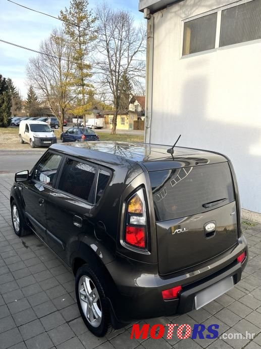2010' Kia Soul 1,6 Crdi photo #6