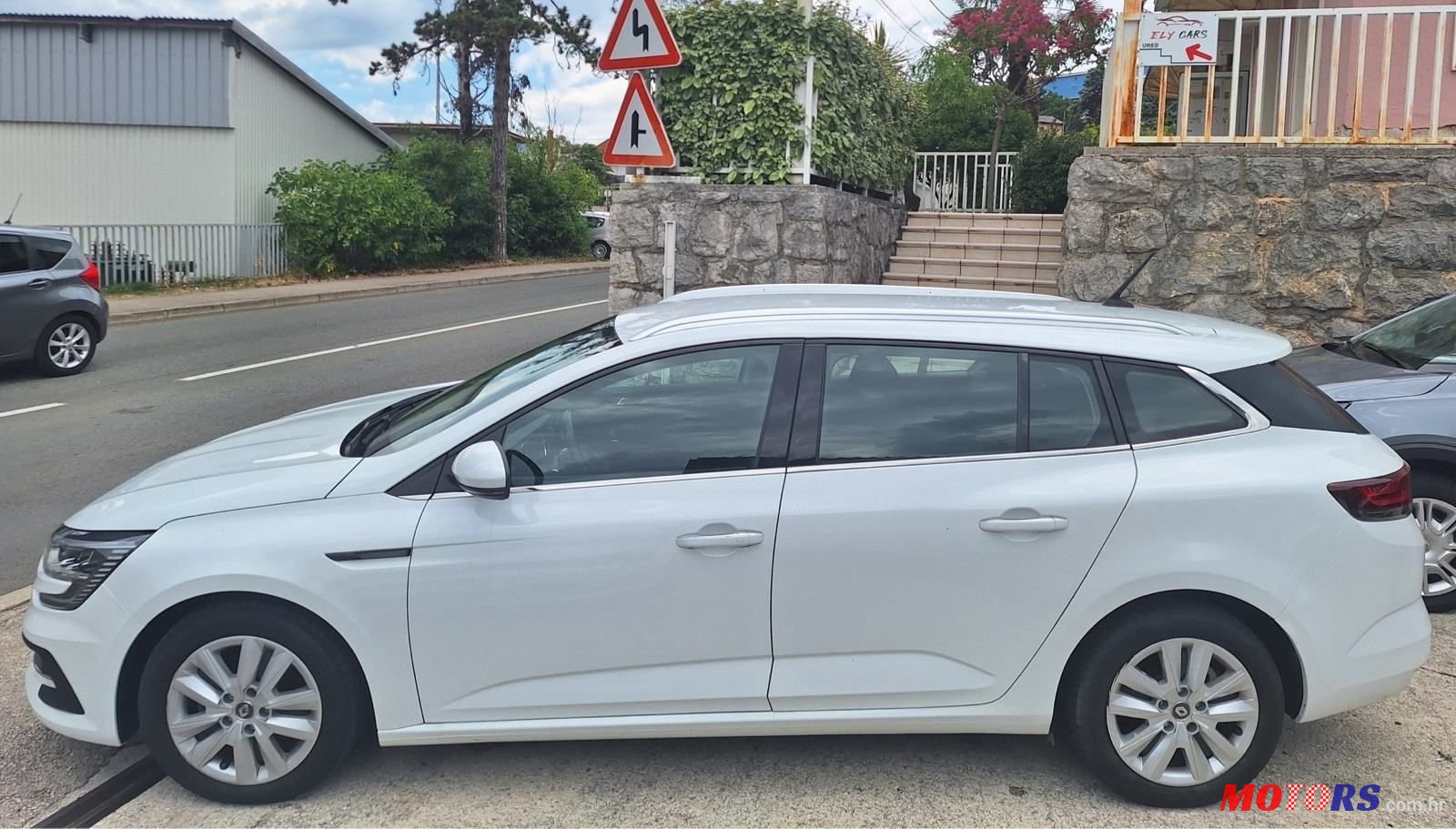 2021' Renault Megane Blue Dci 115 photo #5