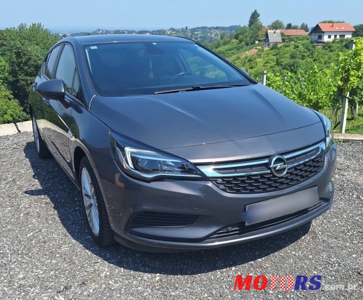 2016' Opel Astra 1,6 Cdti photo #5