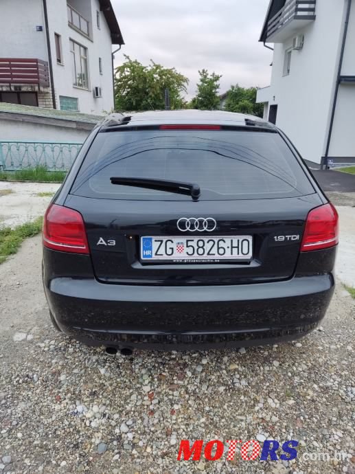 2011' Audi A3 1.9 Tdi photo #4