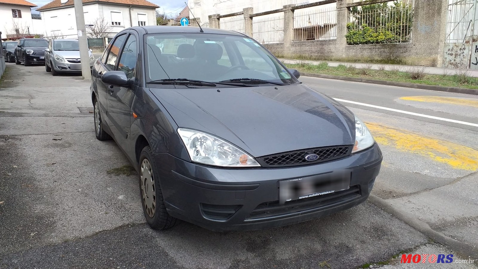2003' Ford Focus photo #1