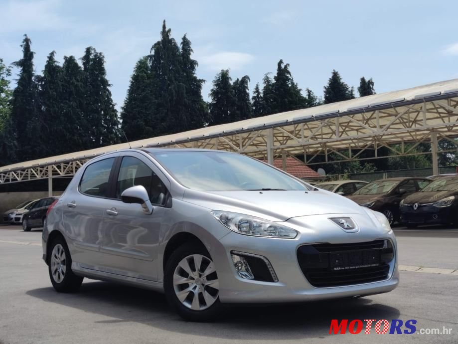 2011' Peugeot 308 1,6 Hdi photo #1