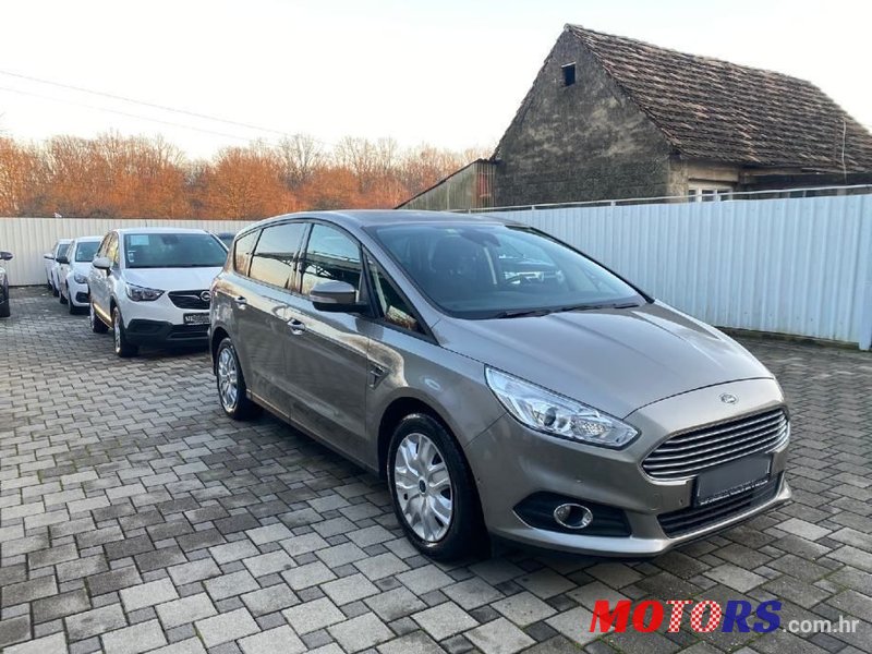 2017' Ford S-Max photo #1