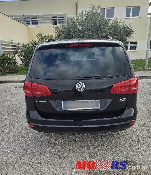 2014' Volkswagen Sharan 2,0 Tdi Bmt photo #4