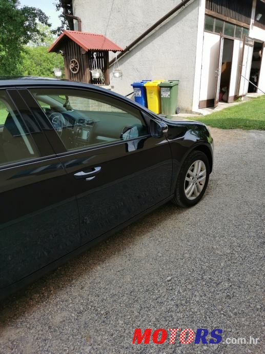 2011' Volkswagen Golf 6 1,6 Tdi photo #5