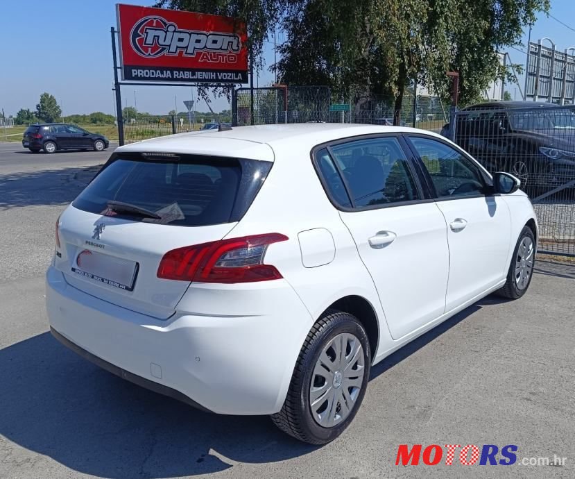 2018' Peugeot 308 photo #6