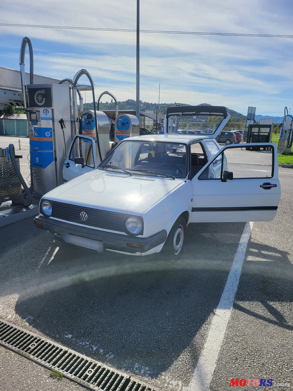 1986' Volkswagen Golf II 1.6 D photo #2
