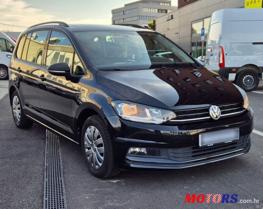 2019' Volkswagen Touran 1.6 Tdi Dsg photo #4