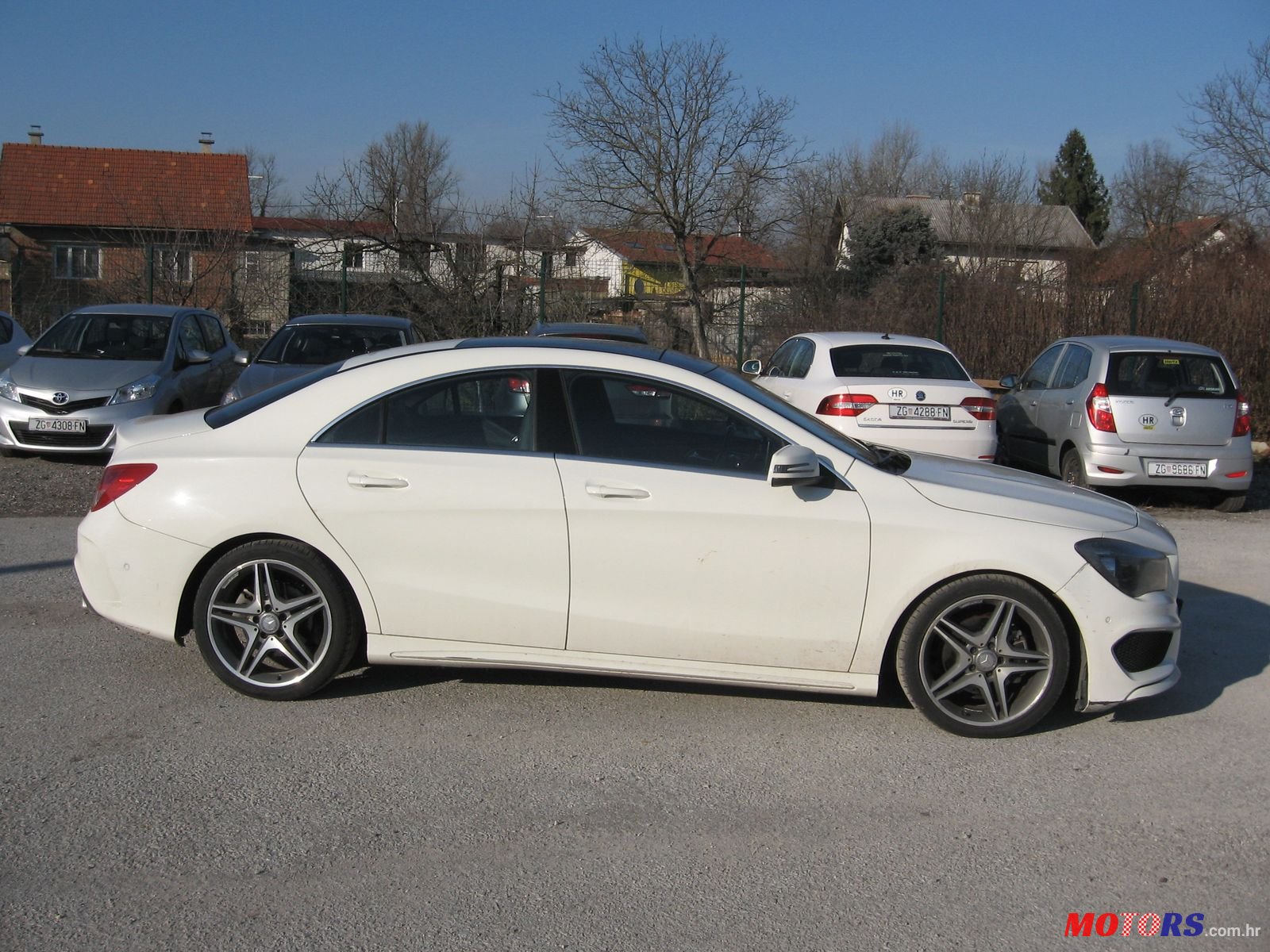 2014' Mercedes-Benz CLA 180 photo #2