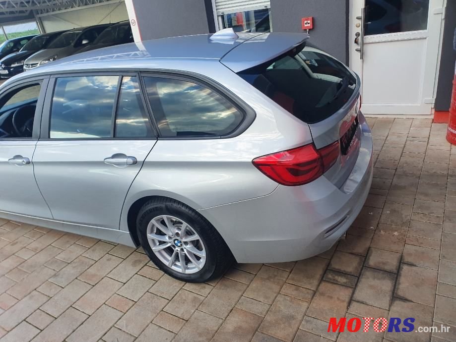 2018' BMW Serija 3 318D Touring photo #3