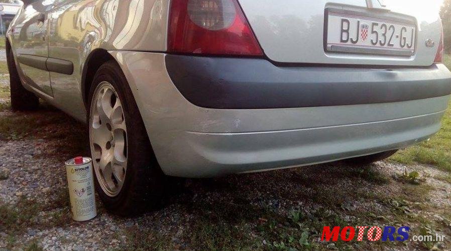 2003' Renault Clio 1,5 dCi photo #1