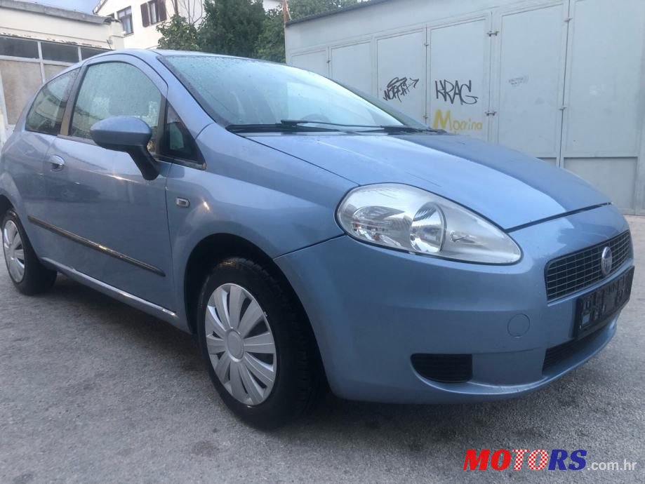 2007' Fiat Grande Punto photo #1