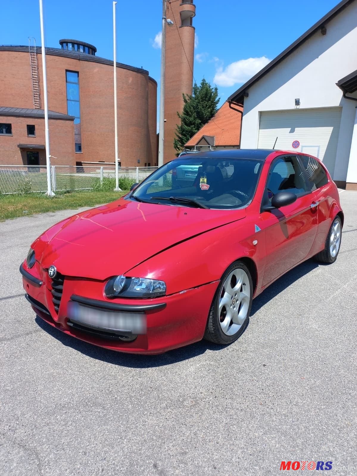 2004' Alfa Romeo 147 1,9 Jtd photo #1