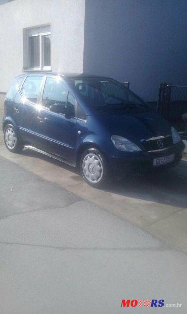 2003' Mercedes-Benz A-Klasa photo #1