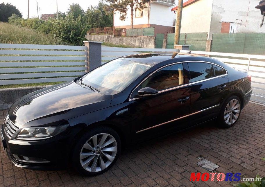 2012' Volkswagen Passat CC 2,0 Tdi Bmt photo #2