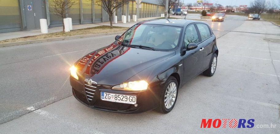 2005' Alfa Romeo 147 1,9 Jtd 120 photo #1