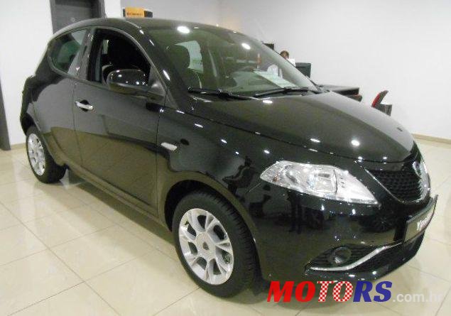 2017' Lancia Y 1,2 8V photo #2