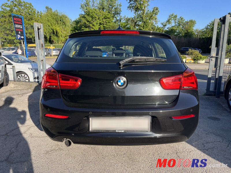 2015' BMW Serija 1 114D photo #6