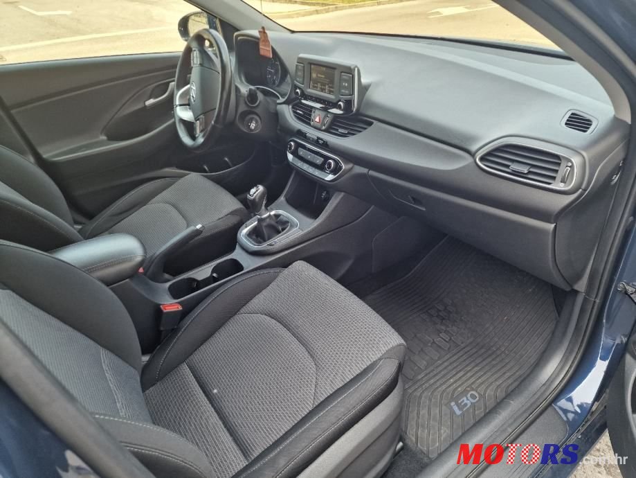 2018' Hyundai i30 1,6 Crdi photo #4