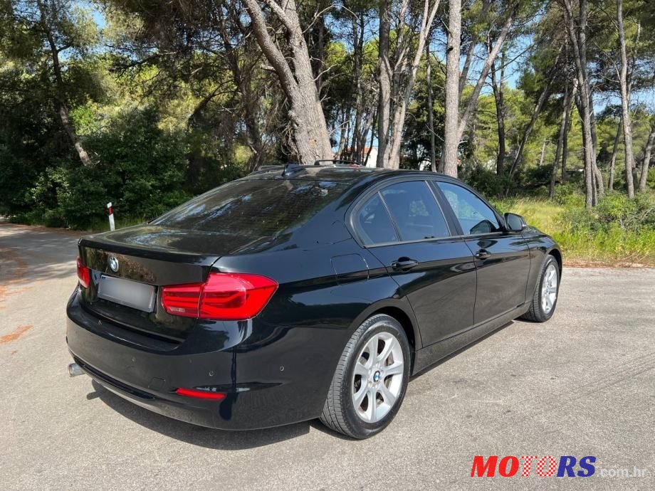 2017' BMW Serija 3 318D photo #5
