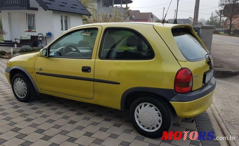 1998' Opel Corsa Sport 1,4 I 16V photo #2