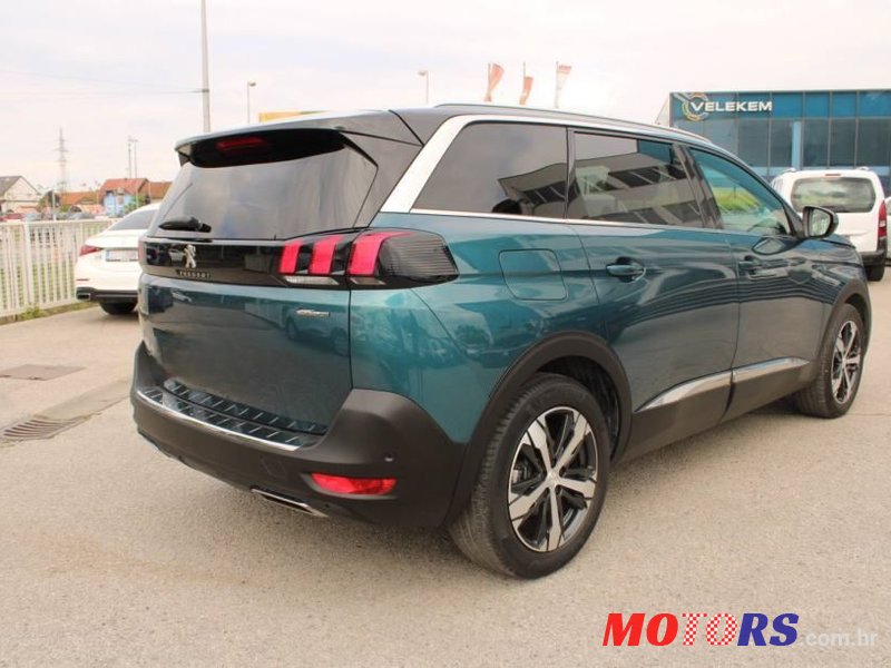2020' Peugeot 5008 1,2 photo #3
