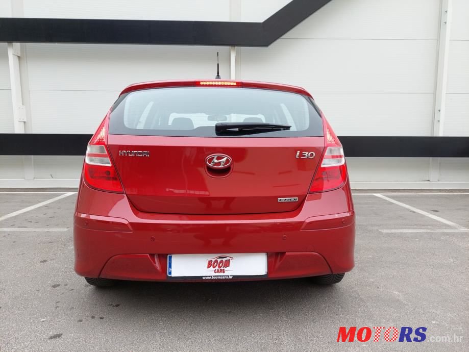 2011' Hyundai i30 1,6 Crdi photo #3