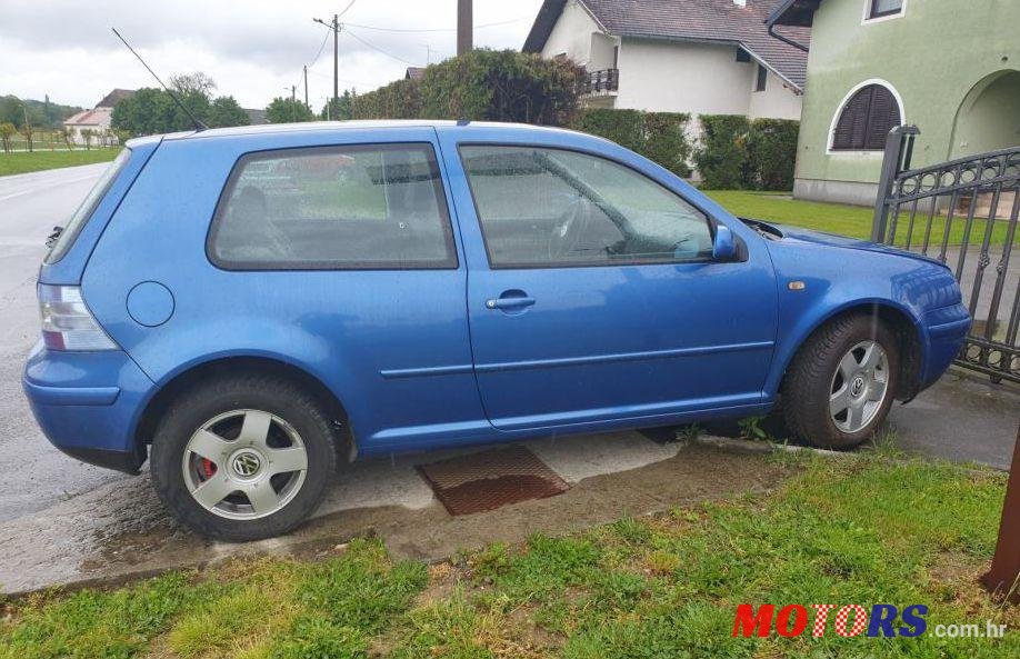 1999' Volkswagen Golf IV 1,9 Tdi photo #1