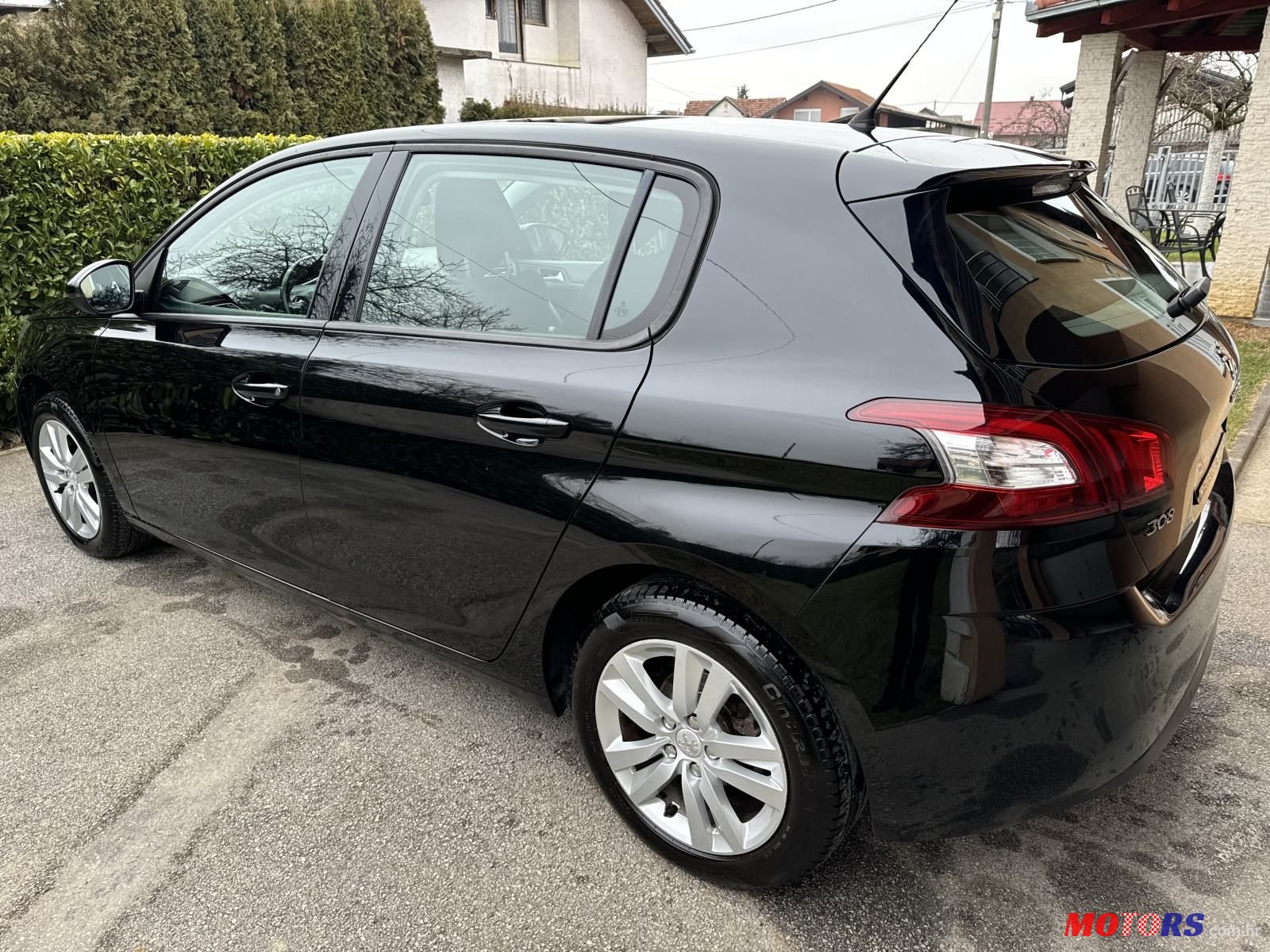 2015' Peugeot 308 1,2 photo #5